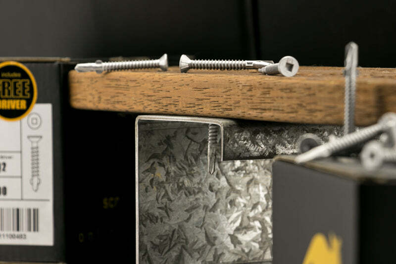 8g x 32mm Wing Tip Screws GAL pk 100