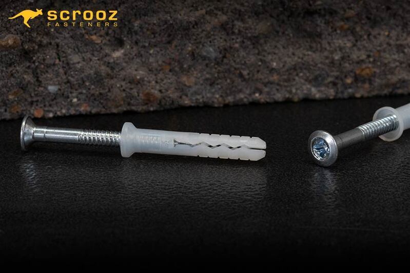 Nylon Hammer Fixings 5 x 50mm Zinc Carton 400