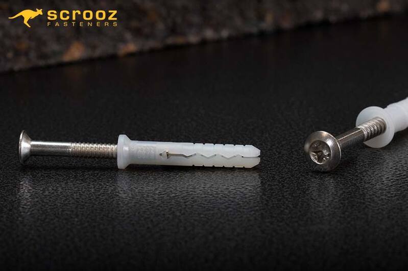 Nylon Hammer Fixings 6 x 40mm SST Box 100