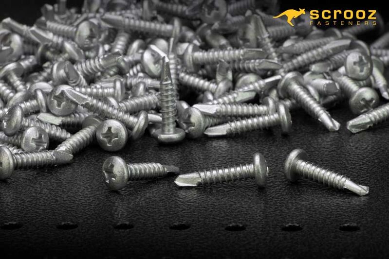 8g x 25mm Panhead Tek Screws Bi-Metal 304 CTN 1000