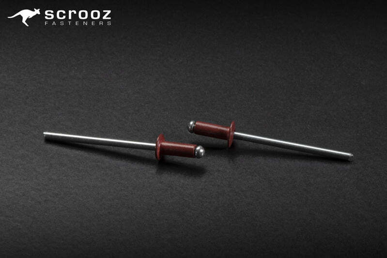 Manor Red Rivets #43 Trade Box 500