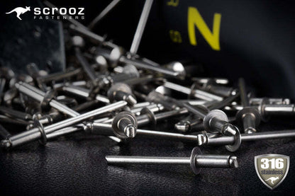 #54 dome head rivet 4 x 10.5mm GR316 box 500